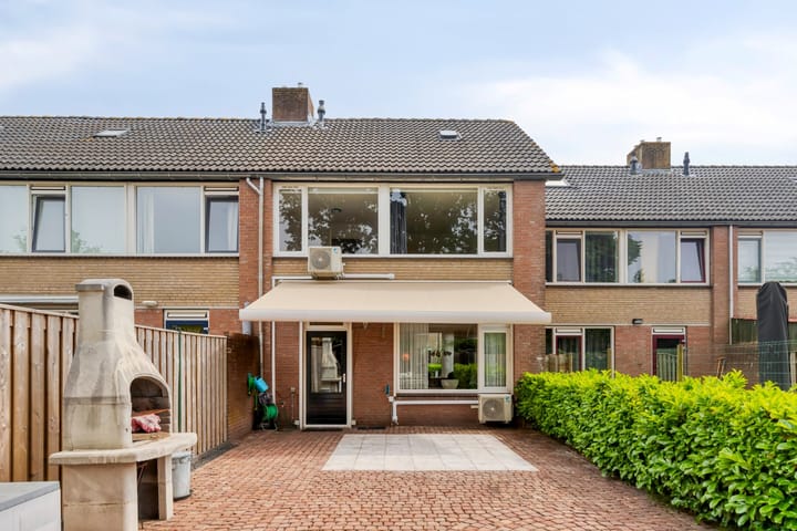 Foto 2 van Pianohof 24