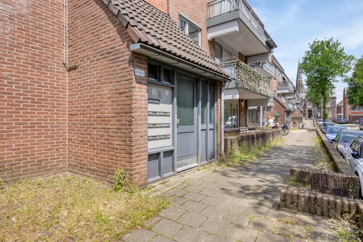 Photo 27 of Javastraat 11