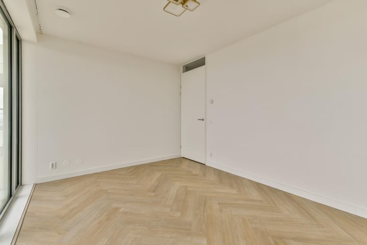 Foto 15 van Baan 58-L