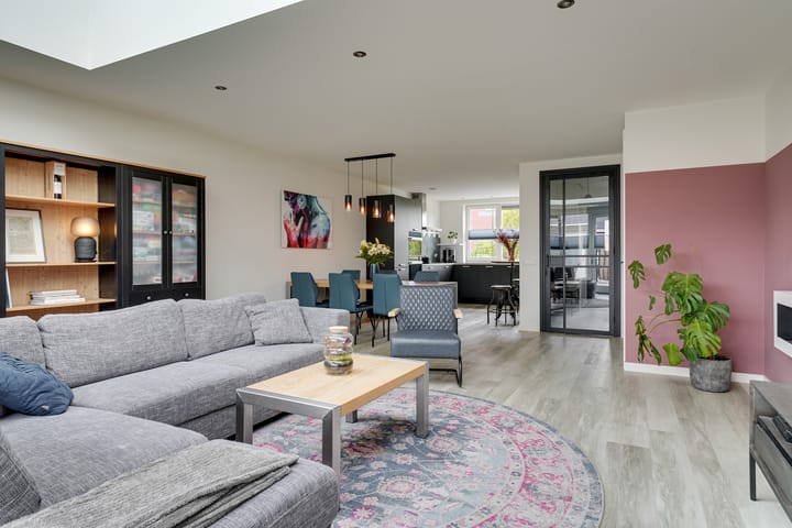 Foto 12 van Lisdodde 64