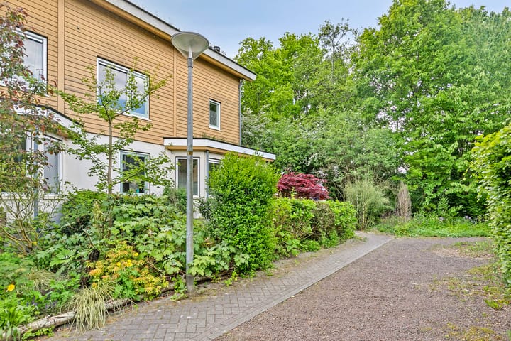 Foto 26 van Ambt. Dorknoperlaan 33