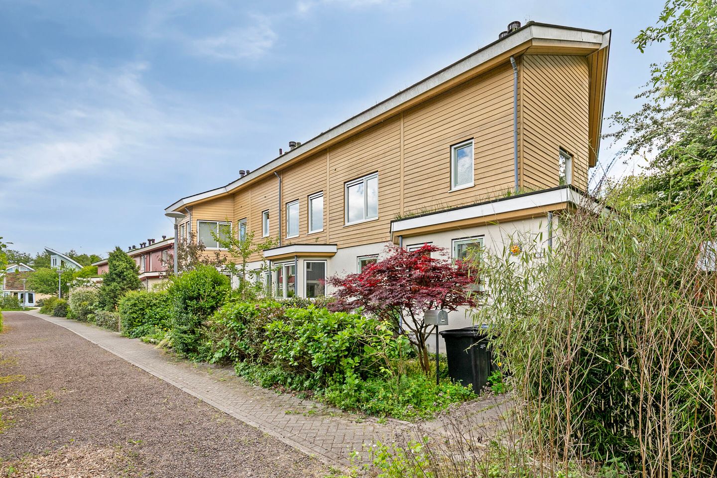 Foto 1 van Ambt. Dorknoperlaan 33