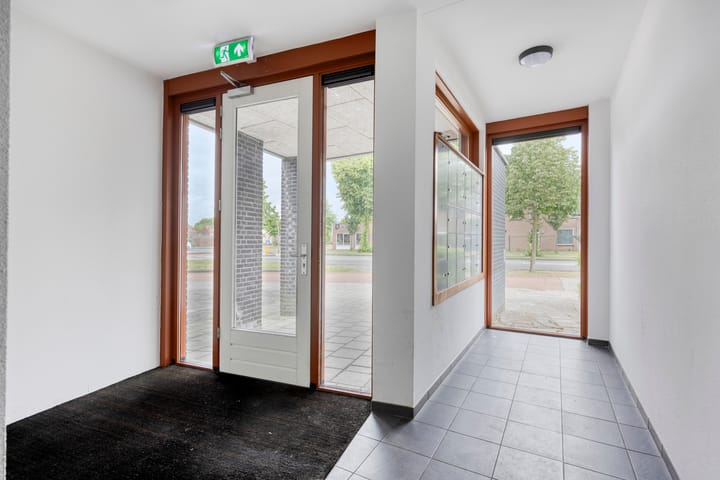 Foto 17 van Berghemseweg 227-D