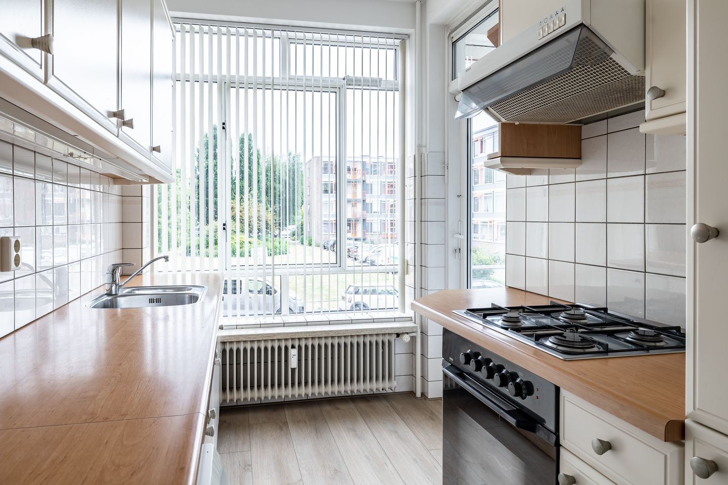 Photo 10 of Barnsteenhorst 174