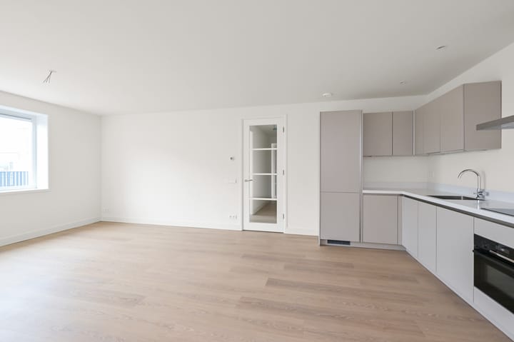 Foto 6 van Westzijde 9-F