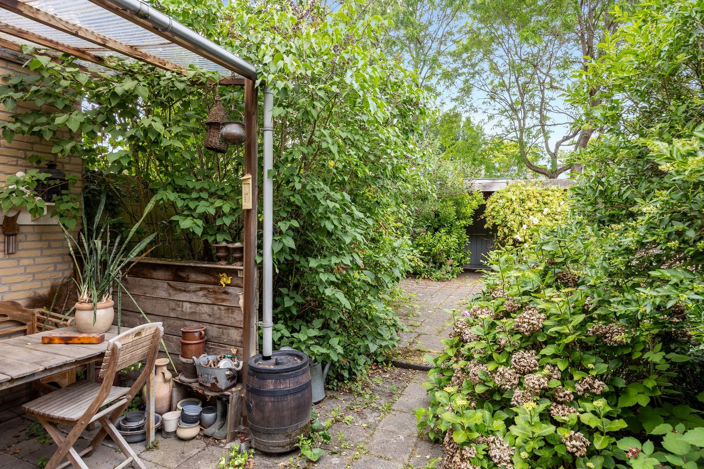 Foto 4 van Bitterschoten 8