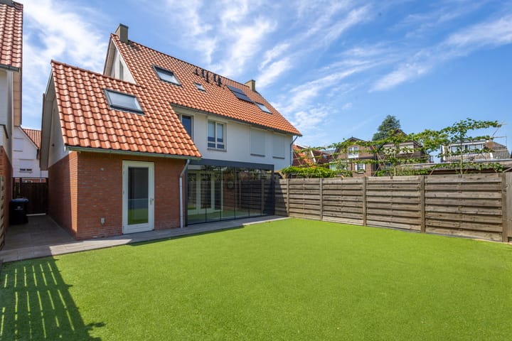 Foto 25 van Uranusstraat 22