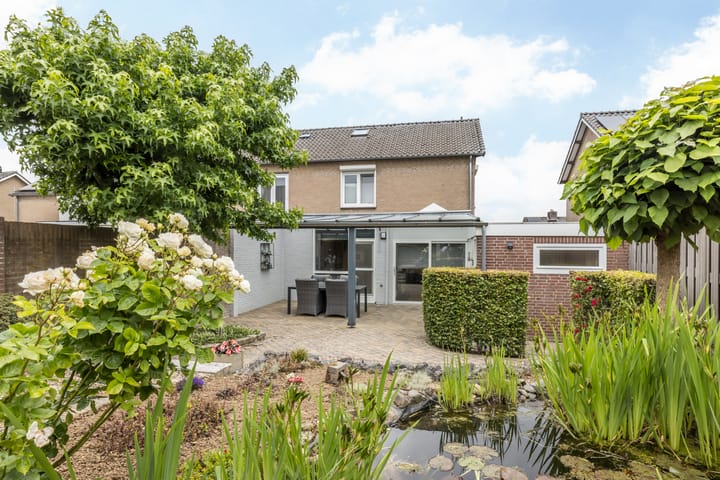 Foto 24 van Bernhardlaan 31