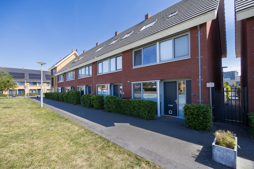 Photo 38 of Guus Vleugelplantsoen 11