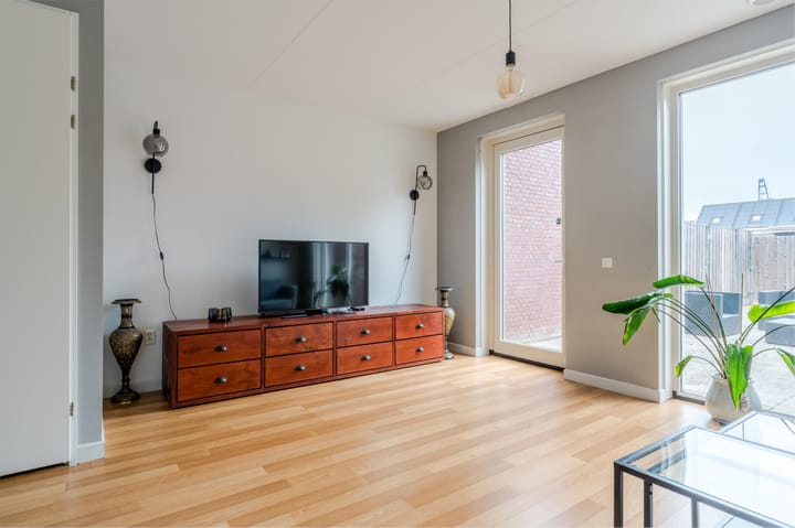 Foto 6 van Victorieuxstraat 27