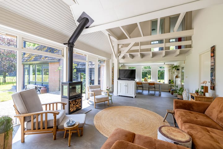 Foto 20 van Anlooërweg 2