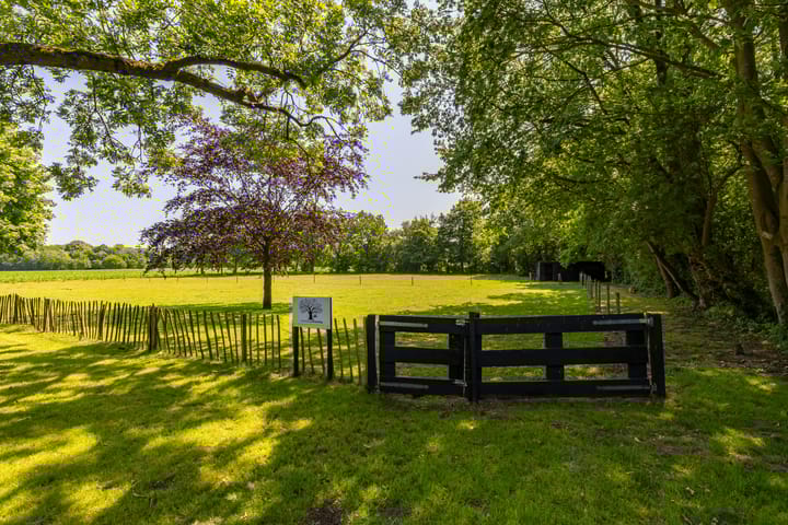 Foto 69 van Anlooërweg 2