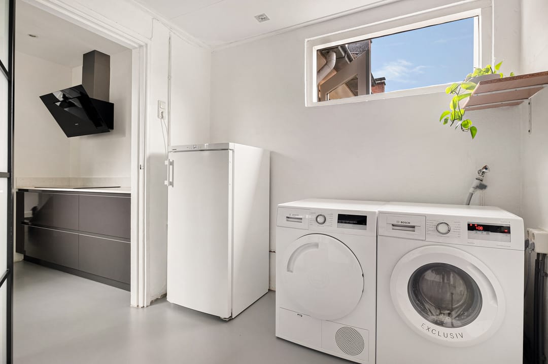 Foto 23 van Kamerlingh Onneslaan 55