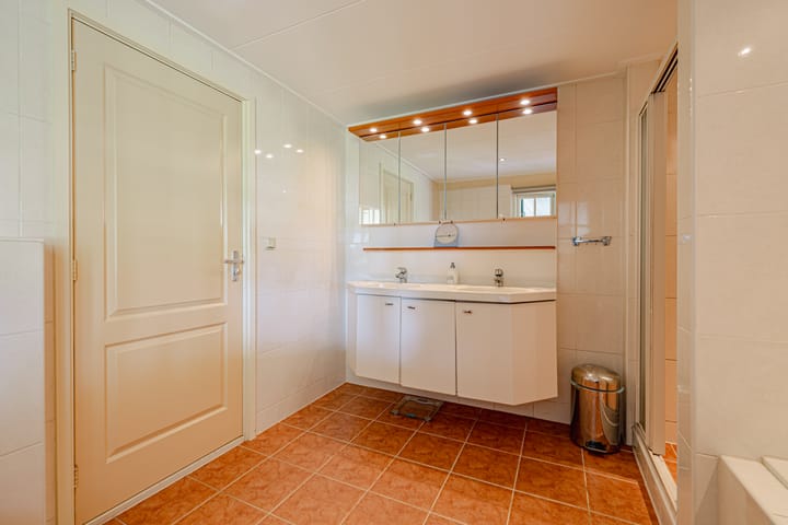 Foto 53 van Oane Binnesloane 15