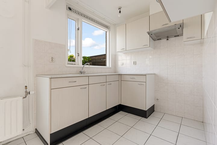 Foto 12 van Distelweg 50