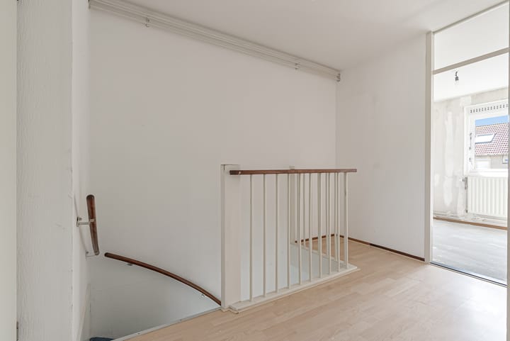 Foto 14 van Distelweg 50