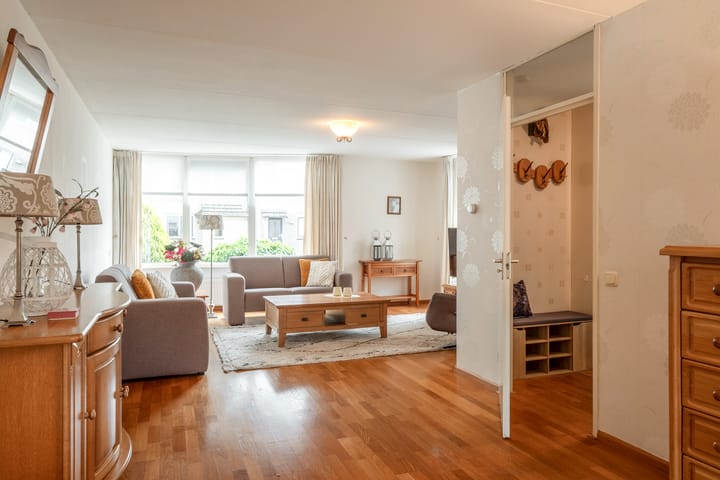 Foto 9 van Karel Schaapstraat 36