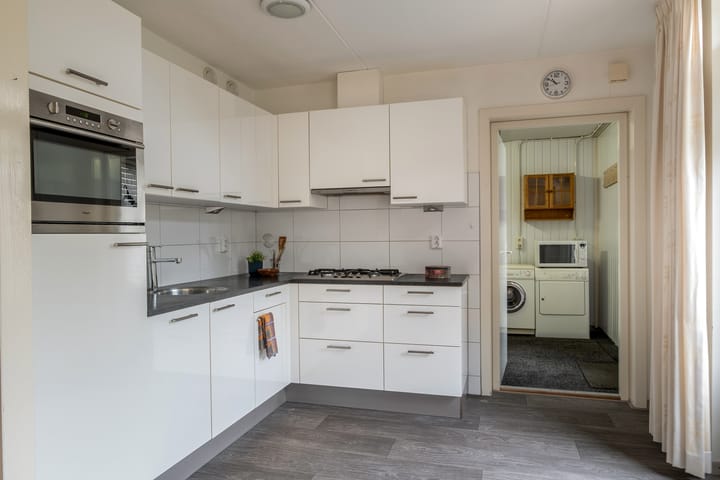 Foto 15 van Karel Schaapstraat 36