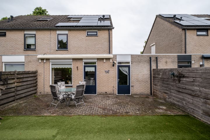 Foto 33 van Karel Schaapstraat 36