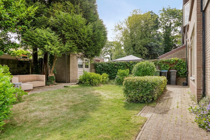 Foto 8 van Burgemeester van Rijswijkstraat 8