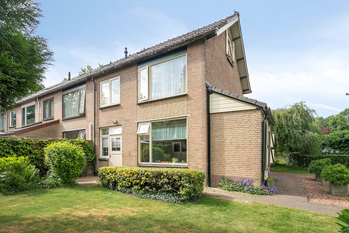 Photo 34 of Burgemeester van Rijswijkstraat 8