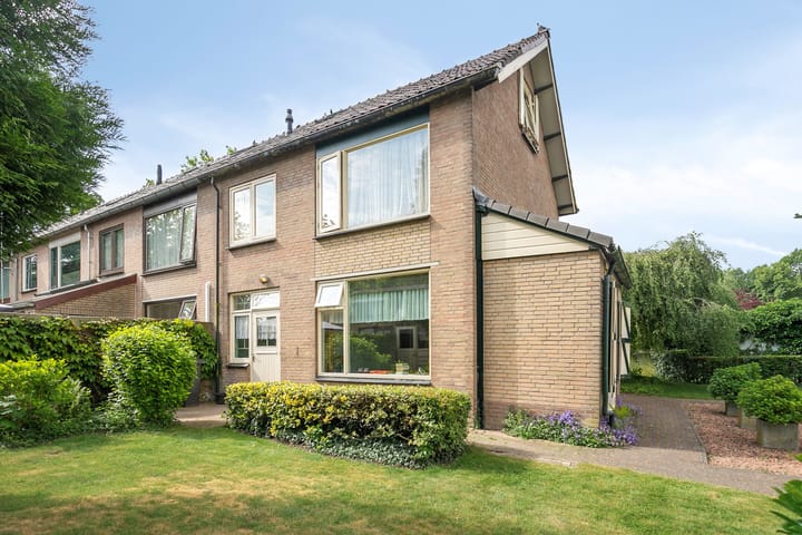 Foto 34 van Burgemeester van Rijswijkstraat 8