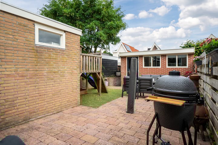 Foto 30 van Rozenstraat 49