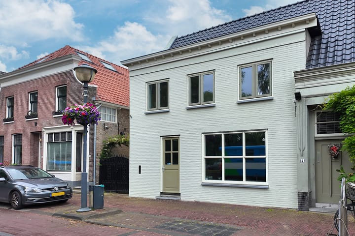 Photo 1 of Voorstraat 6