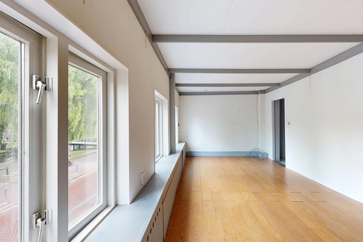 Photo 23 of Voorstraat 6