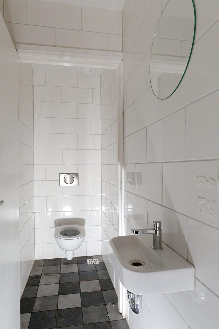 Photo 27 of Voorstraat 6