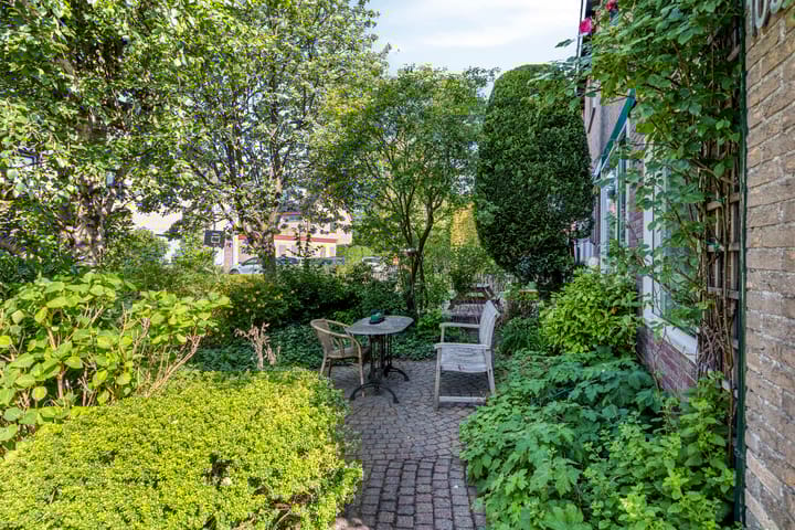 Foto 2 van Koningsvaren 105