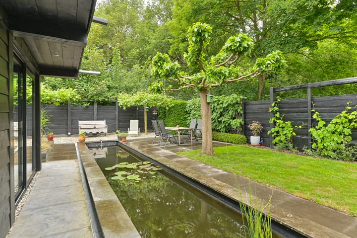 Foto 3 van Vogelhof 10-B