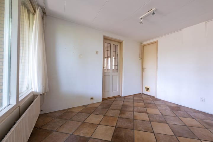 Foto 11 van Korenbloemstraat 5