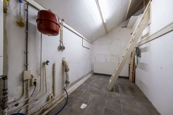 Foto 13 van Korenbloemstraat 5