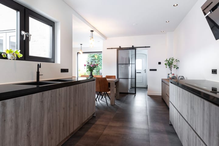 Foto 9 van Jan Mankesstraat 106