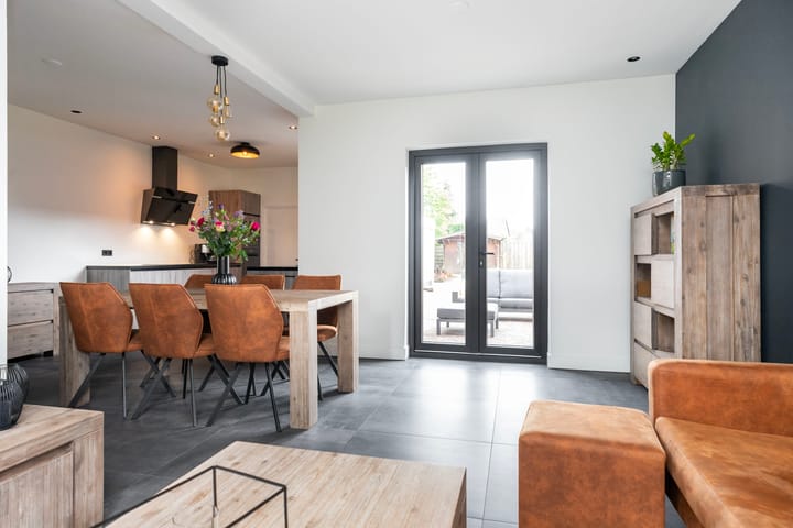 Foto 13 van Jan Mankesstraat 106