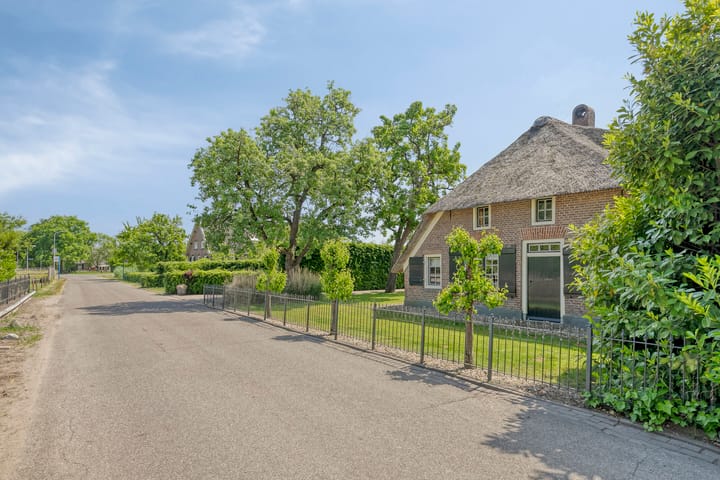 Foto 42 van Beemstraat 3