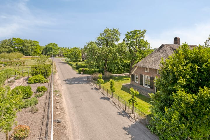 Foto 43 van Beemstraat 3