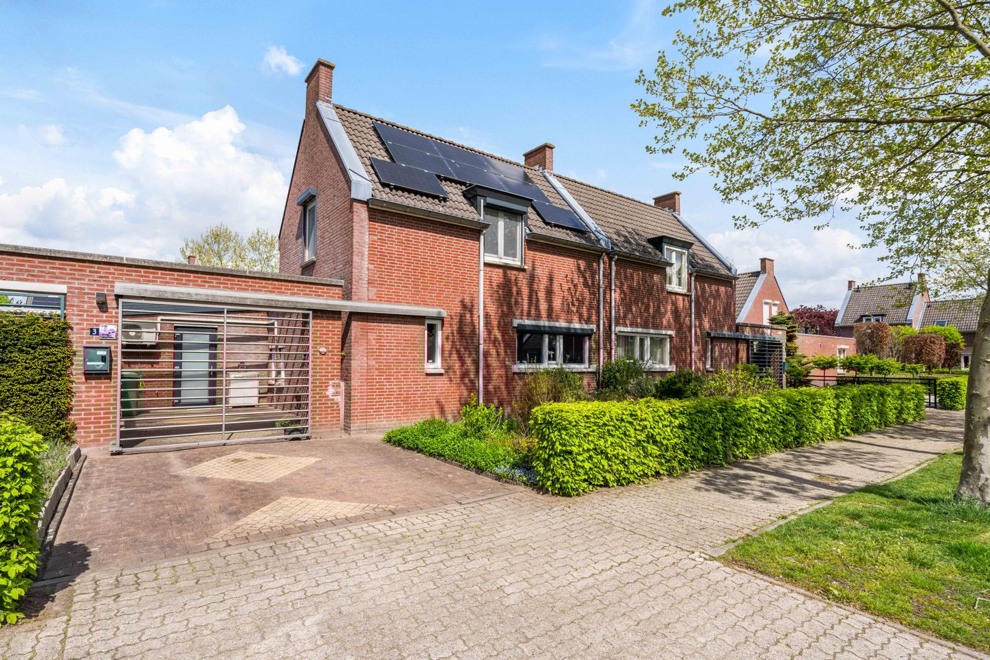 Photo 1 of Heidebeemd 3