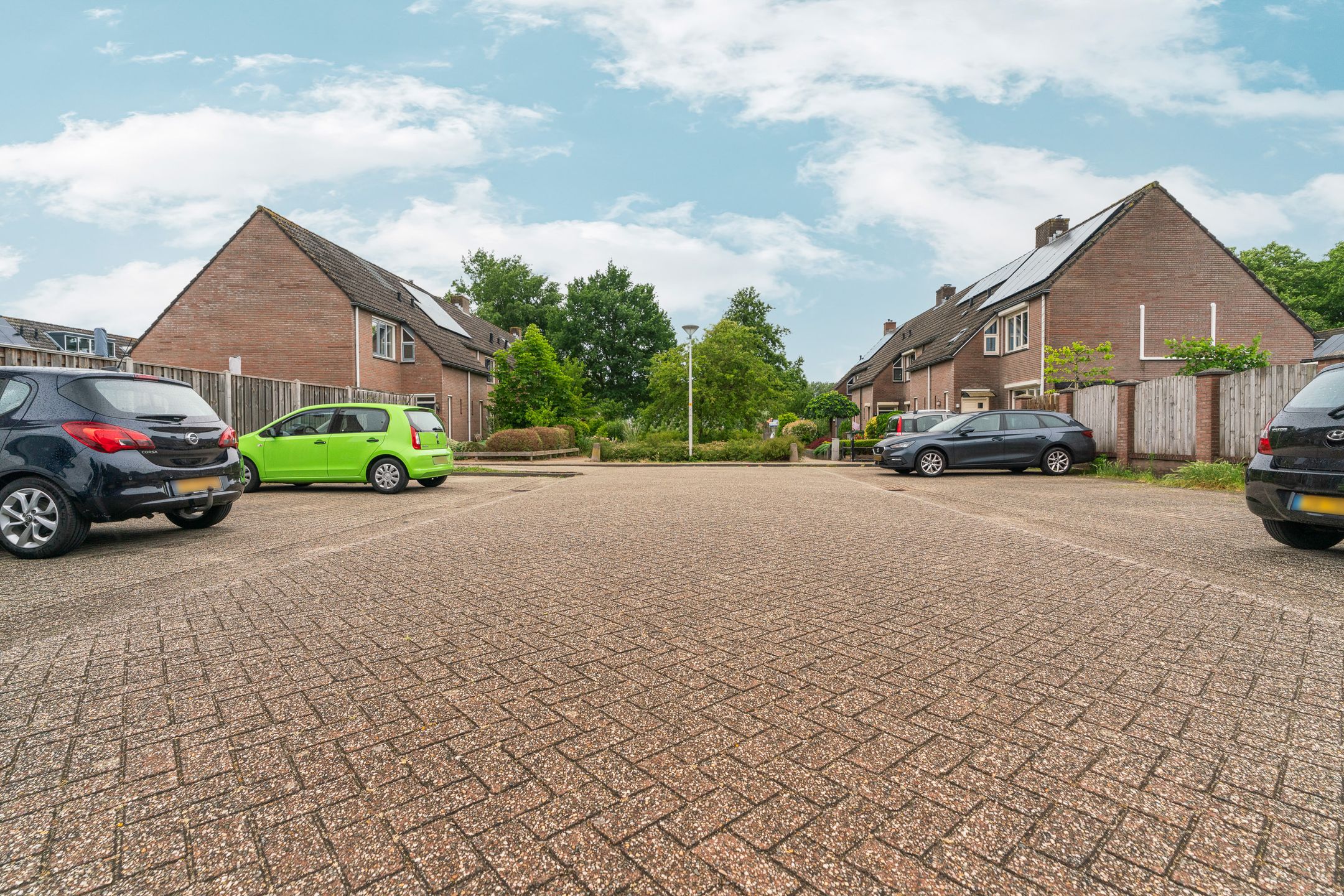 Foto 51 van Tuinlaan 38