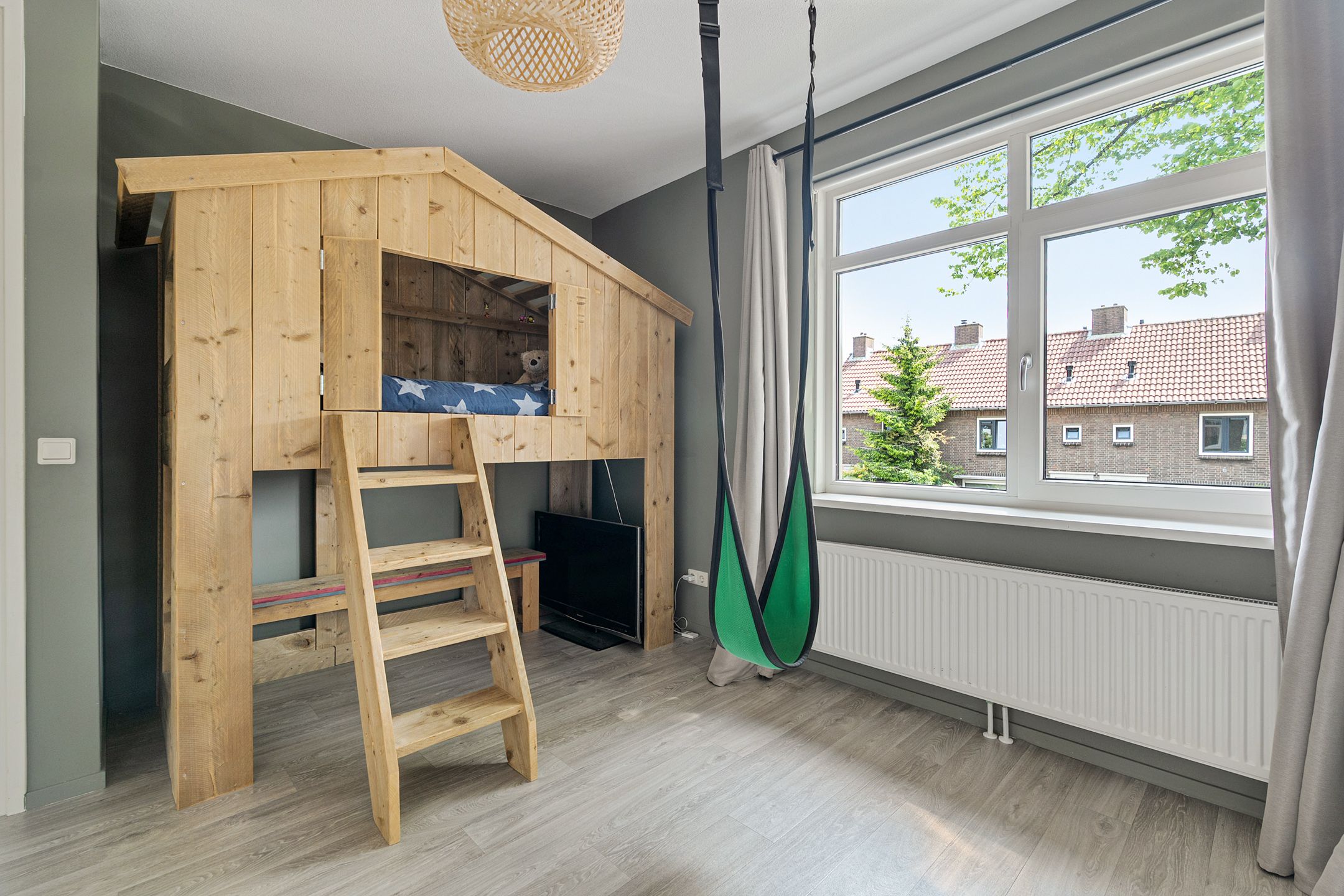 Foto 27 van Voortsweg 165