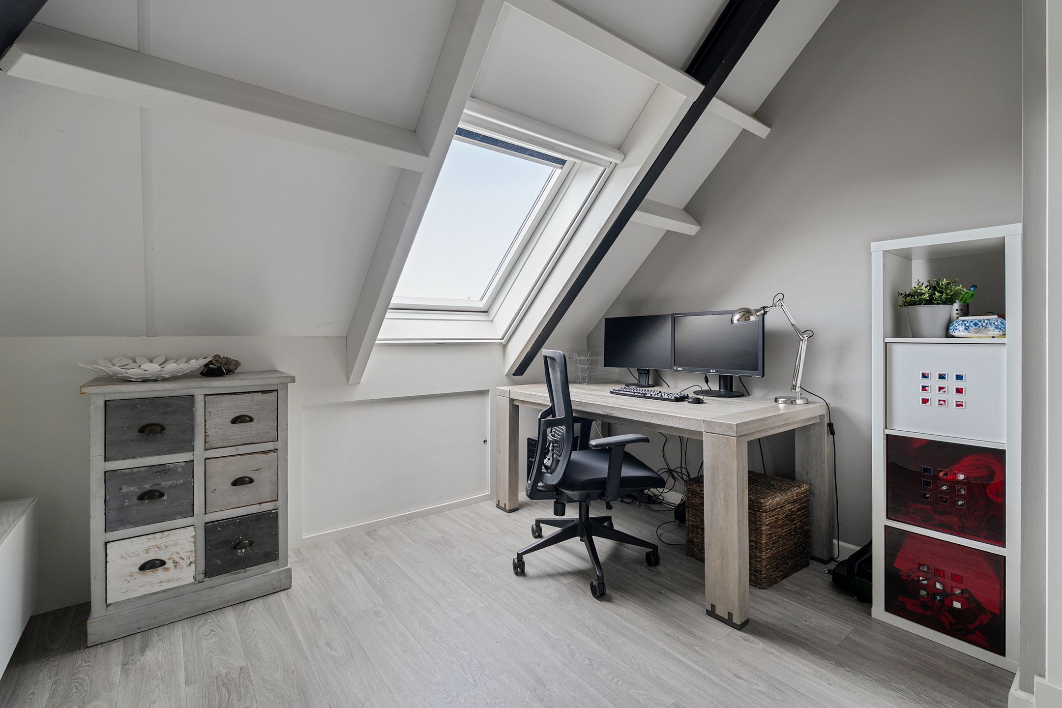 Foto 42 van Voortsweg 165