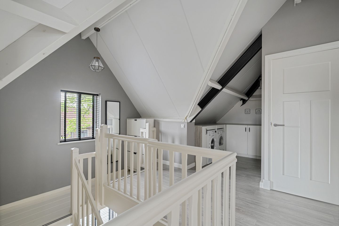 Foto 44 van Voortsweg 165