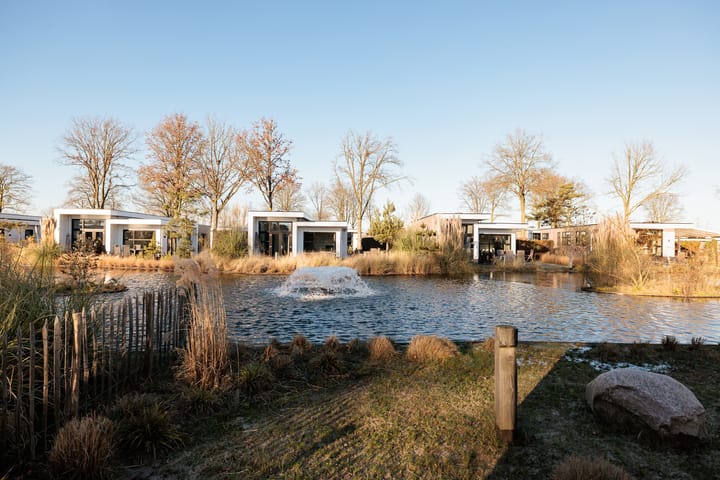 Photo 4 of Loverensestraat 11-D4