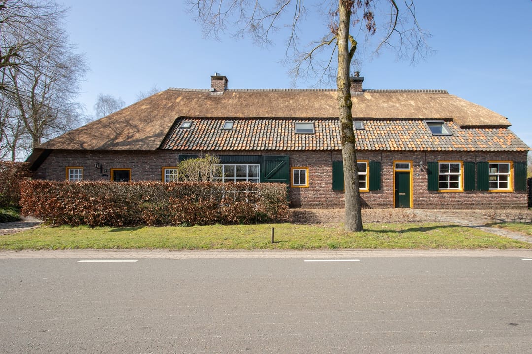 Foto 47 van Pikoreistraat 6-A