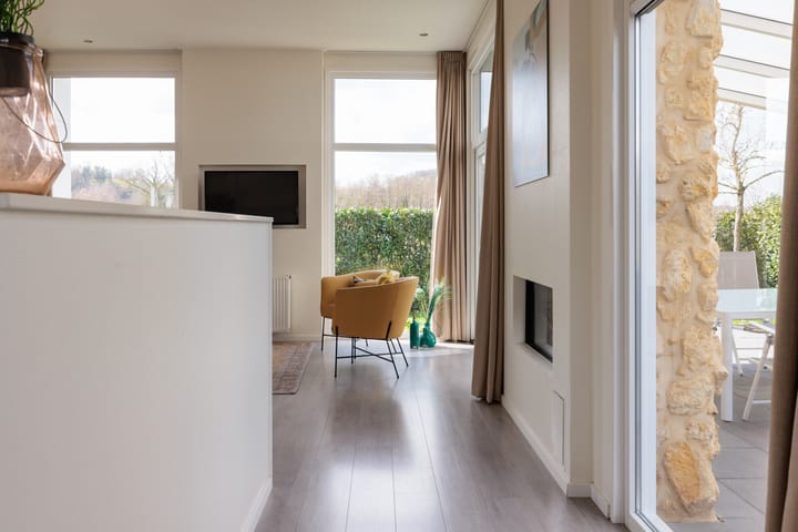 Foto 14 van Valkenburgerweg 128-254