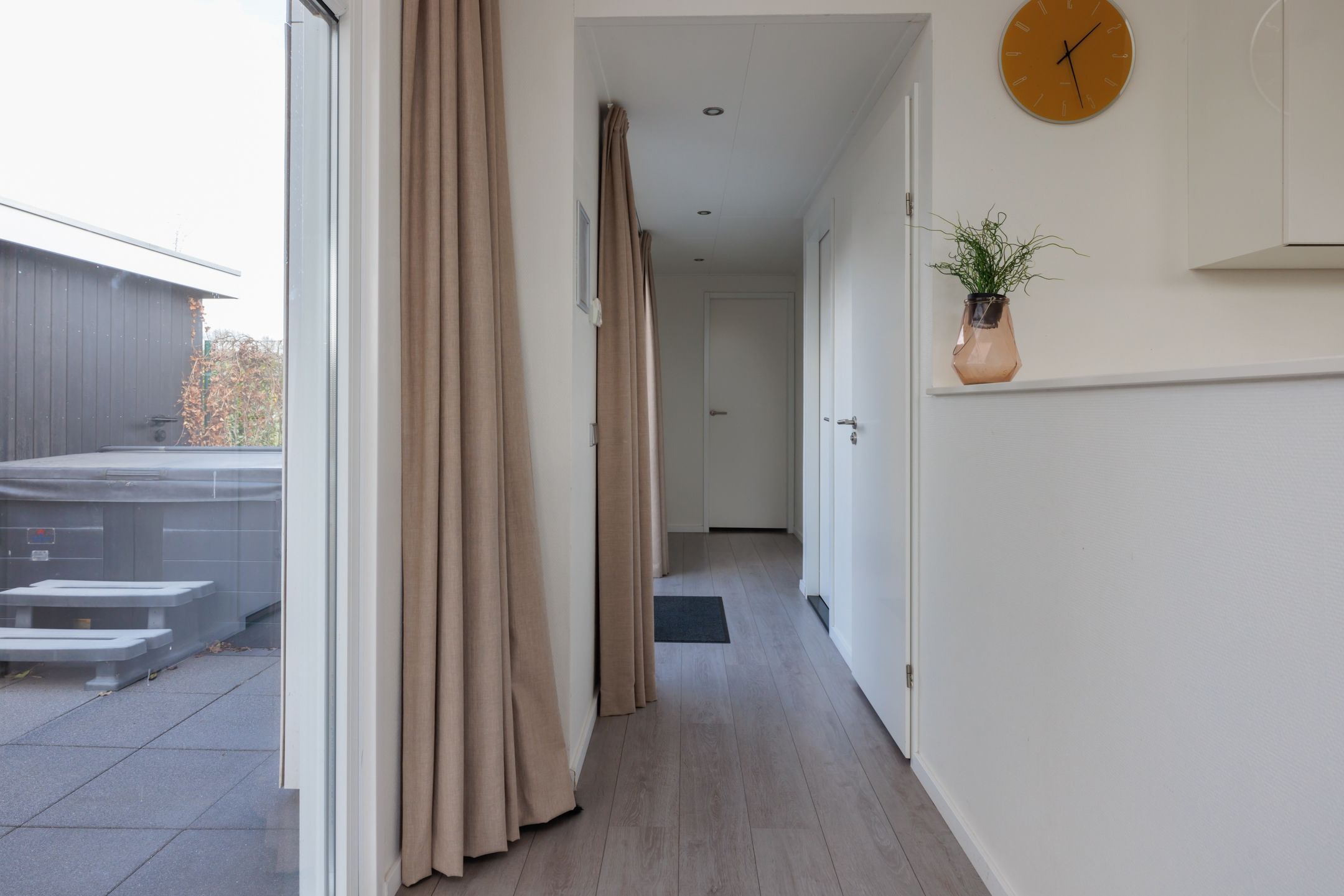 Photo 27 of Valkenburgerweg 128-254