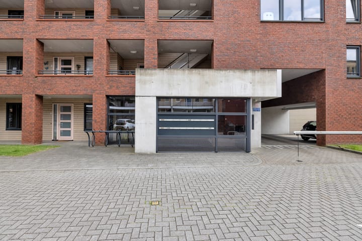 Foto 3 van S.L. Louwesstraat 44