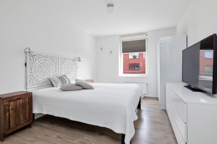 Foto 21 van S.L. Louwesstraat 44