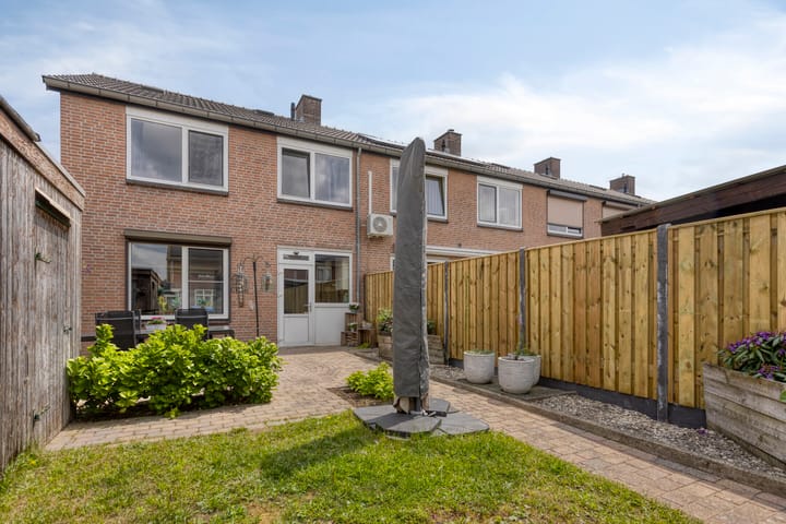 Foto 33 van Anjerstraat 7